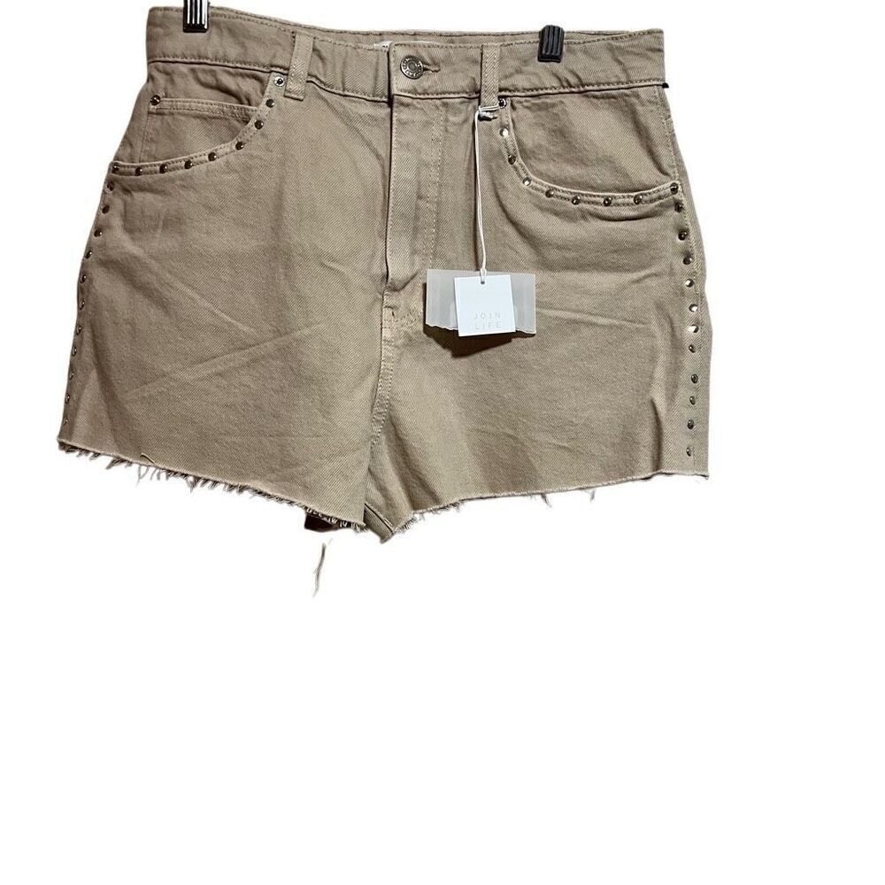 Pull&Bear High Waisted short size 6 cut off denim studded mom shorts